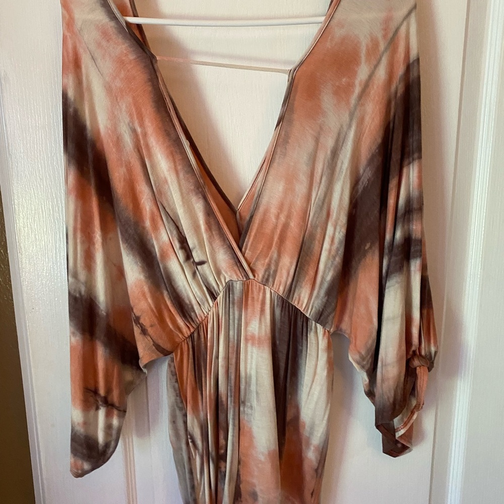 Romper - Picture 2 of 11